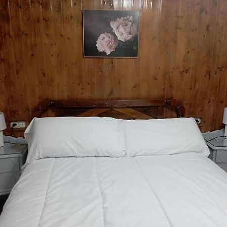 Alojamiento Rural Villa Baja - กาสตริล ภายนอก รูปภาพ