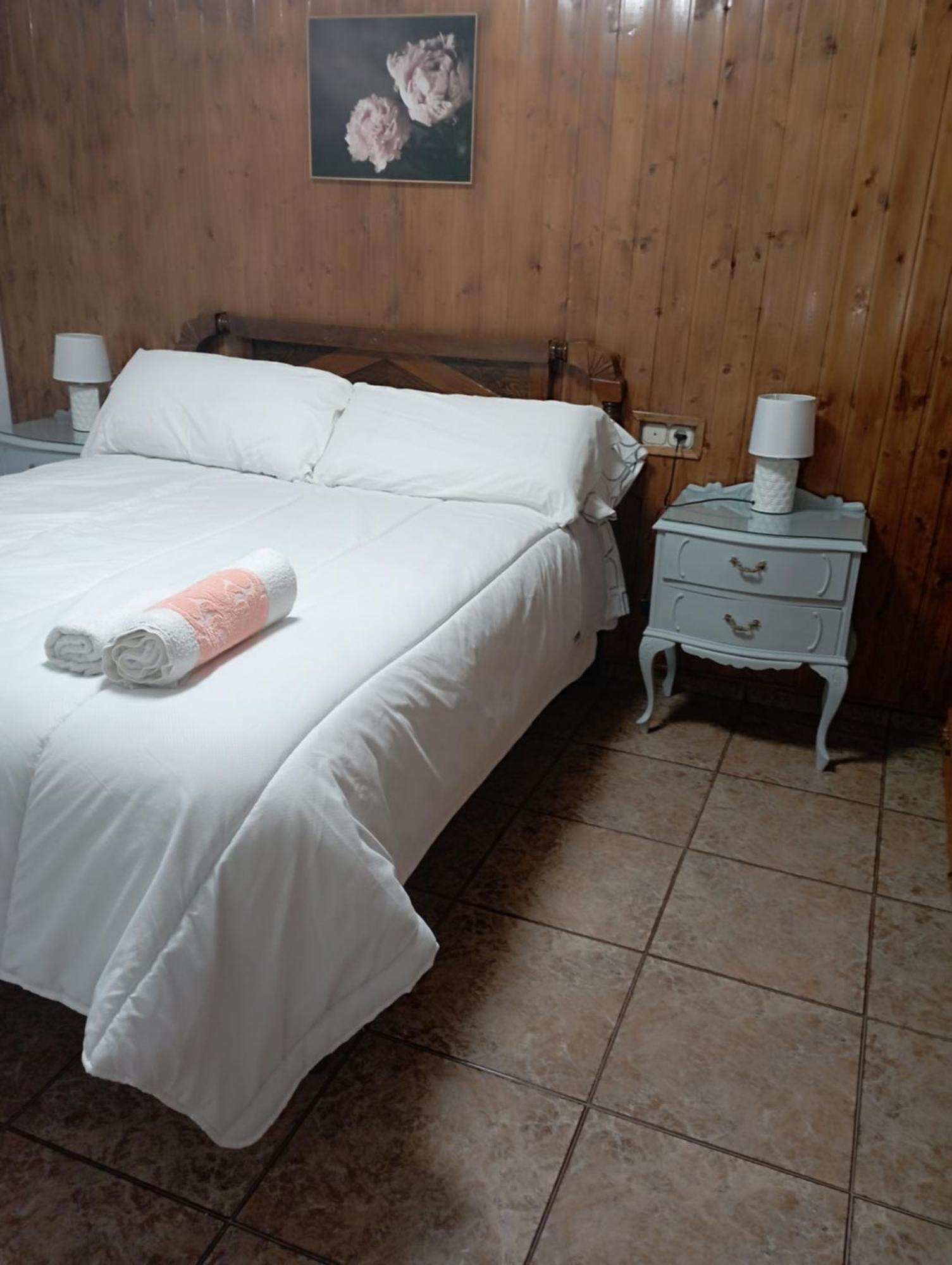 Alojamiento Rural Villa Baja - กาสตริล ภายนอก รูปภาพ